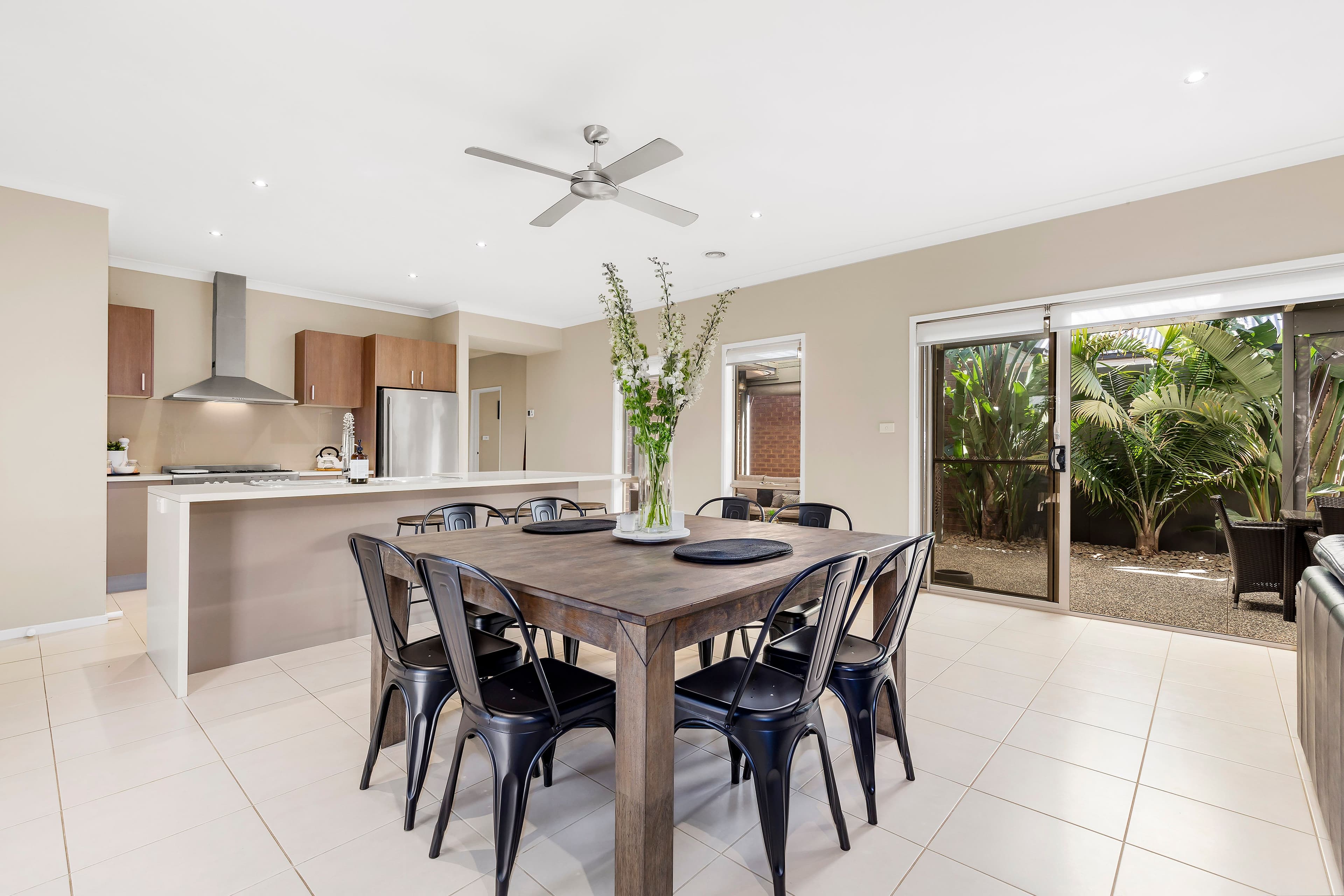 8 Cerise Avenue, Epping VIC 3076, Epping - Thumbnail 2