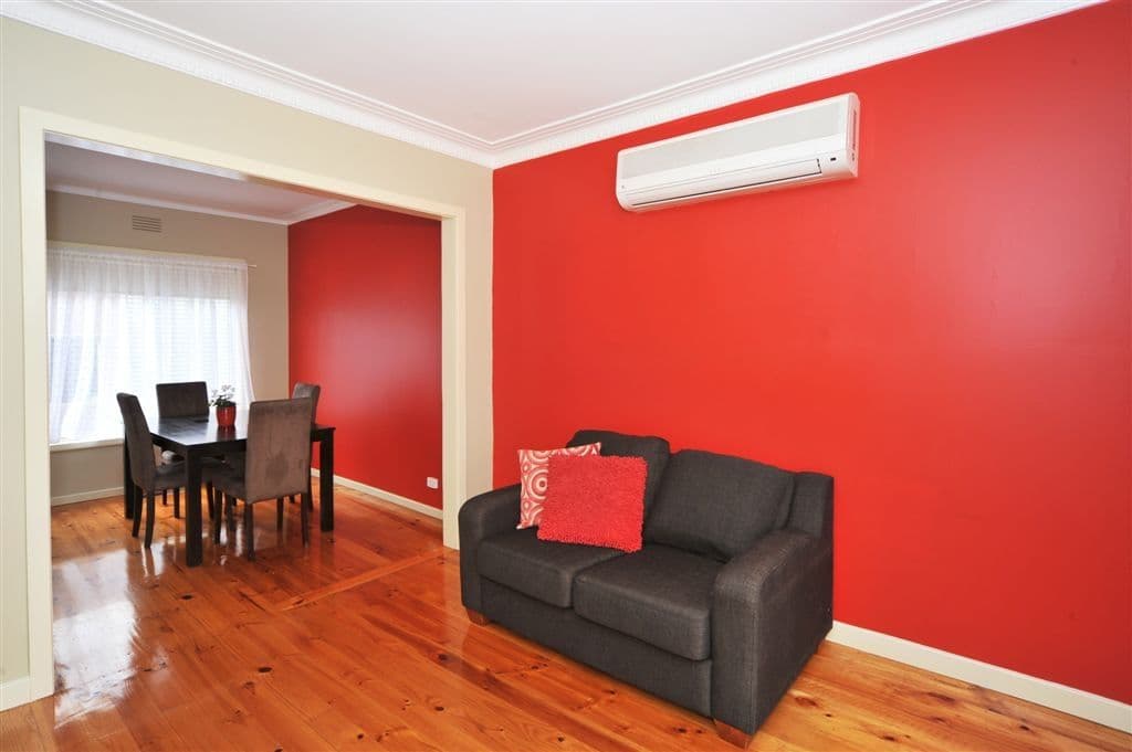 18 Green Street, BENDIGO VIC 3550, Bendigo - Thumbnail 2