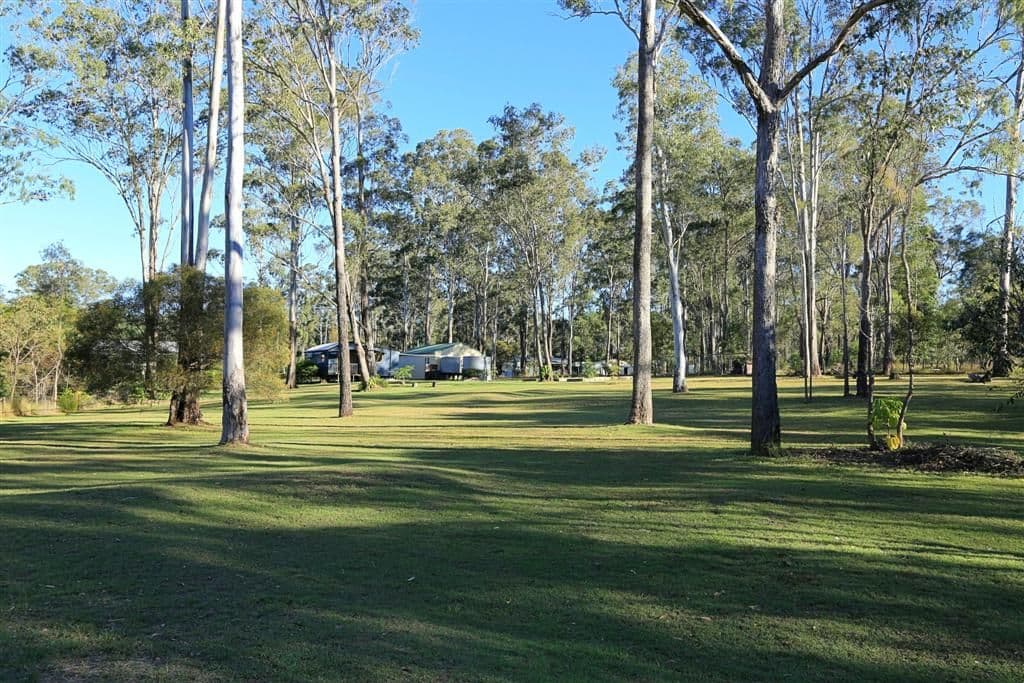 7 De Ville Court, SOUTH BINGERA QLD 4670, South Bingera - Thumbnail 2