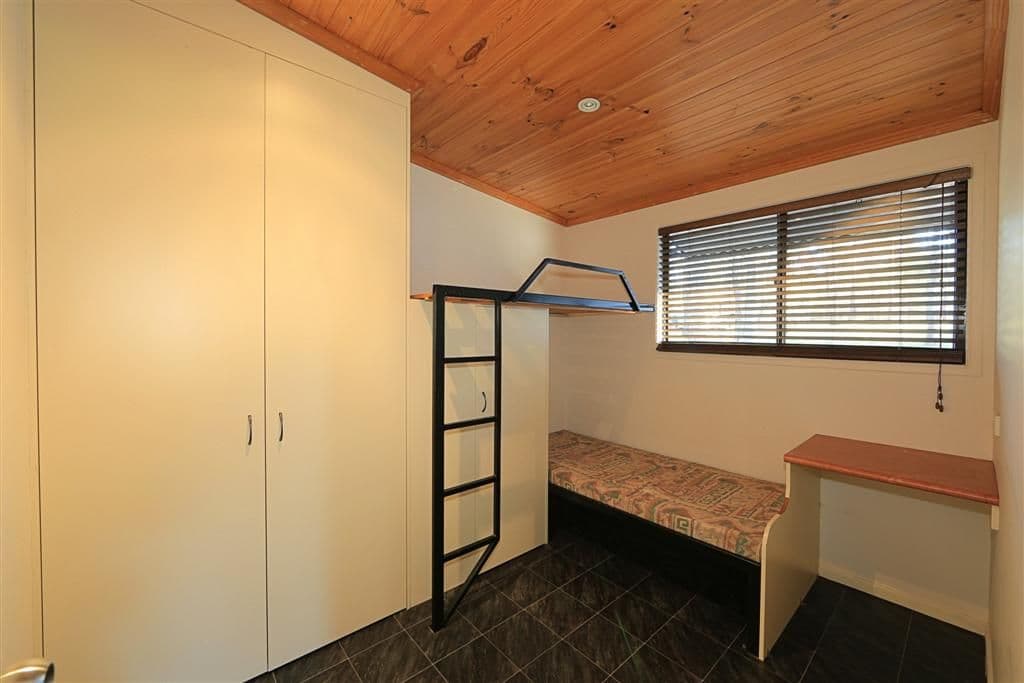 7 De Ville Court, SOUTH BINGERA QLD 4670, South Bingera - Thumbnail 7