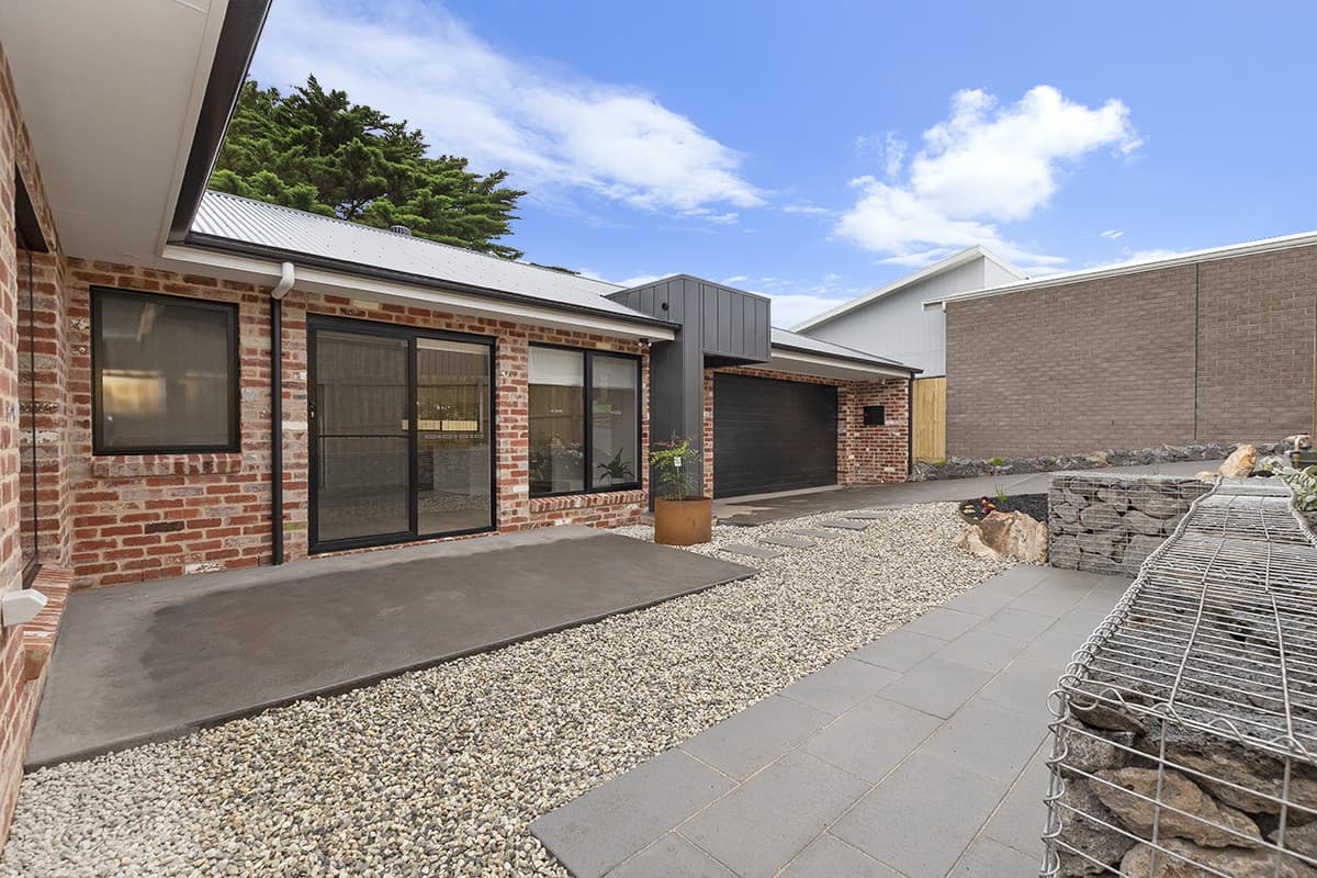 6 HOLBROOK Street, WARRNAMBOOL VIC 3280, Warrnambool - Thumbnail 2