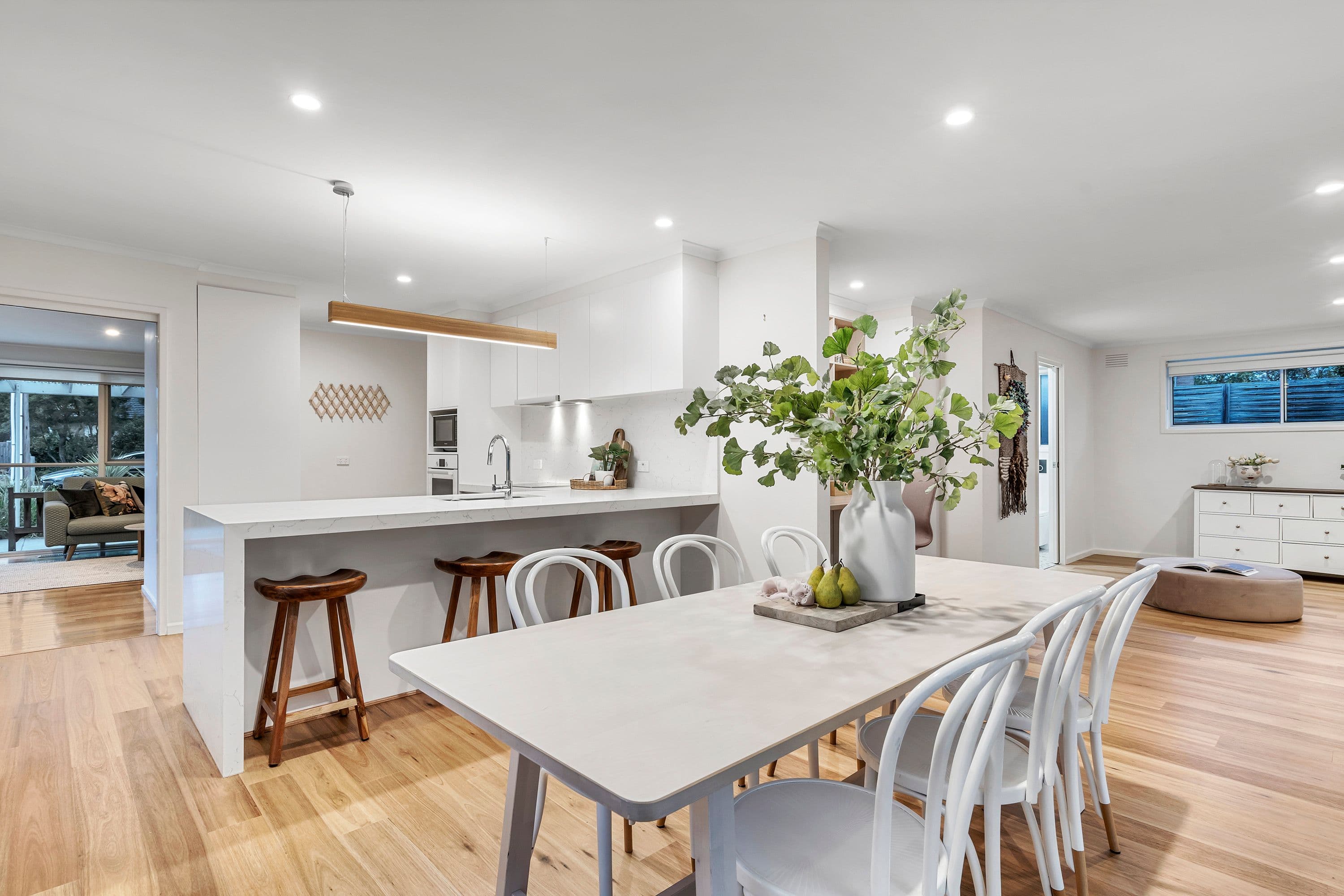 13 Emden Crescent, Mulgrave VIC 3170, Mulgrave - Thumbnail 3