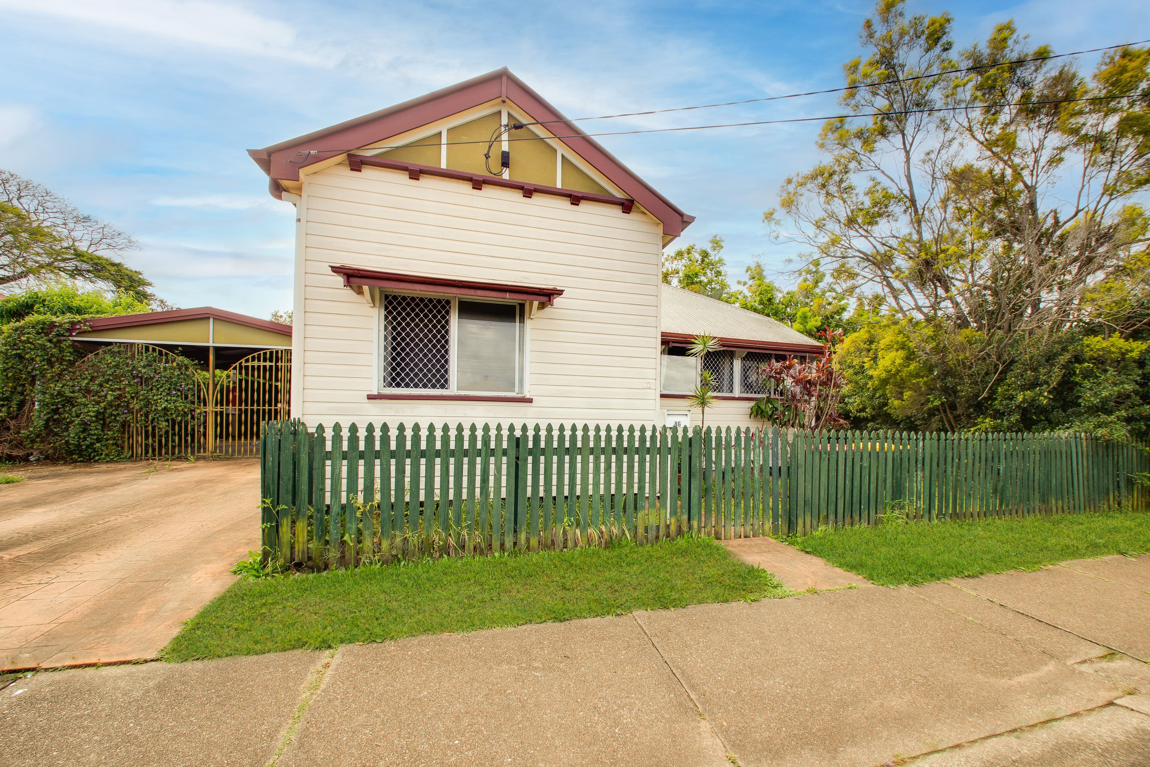 86 Blackstone Road, Silkstone QLD 4304, Silkstone - Thumbnail 2