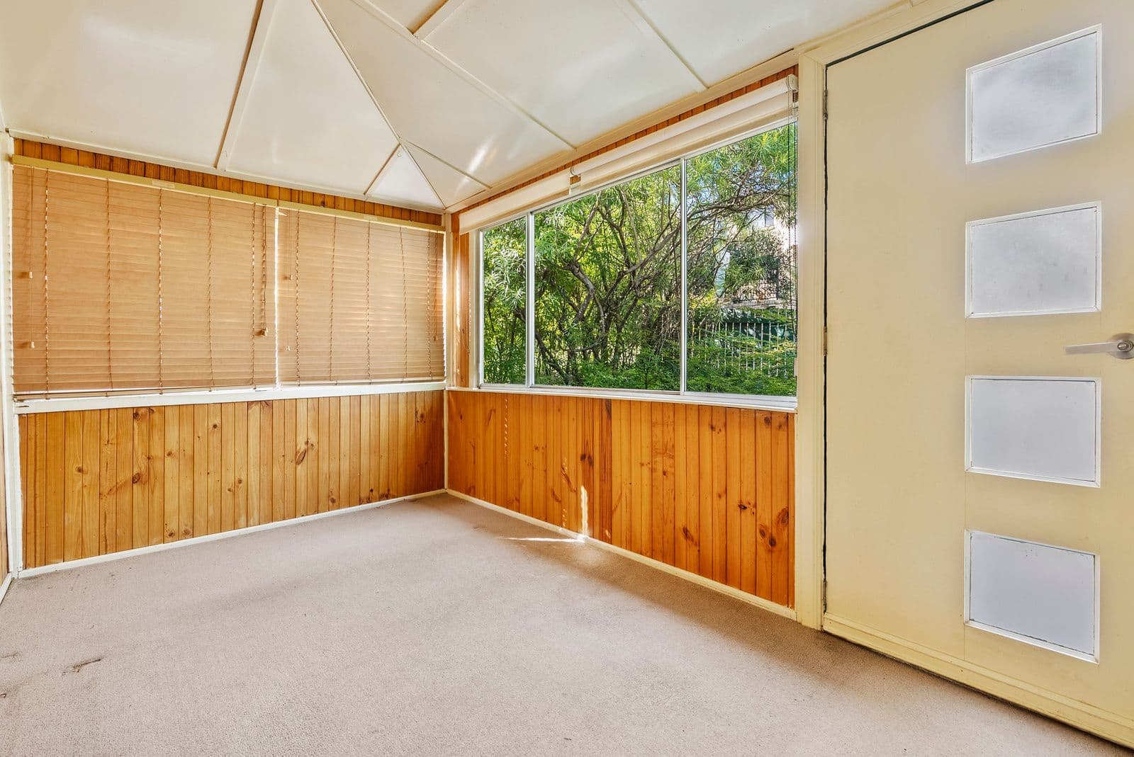 15 Kintore Street, Annerley QLD 4103, Annerley - Thumbnail 3