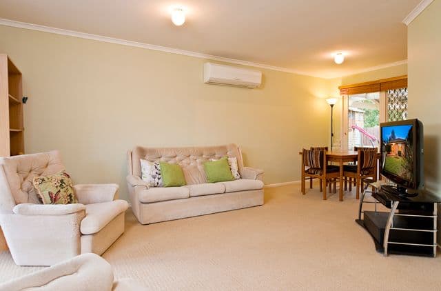 74 Lakesfield Drive, LYSTERFIELD VIC 3156, Lysterfield - Thumbnail 3