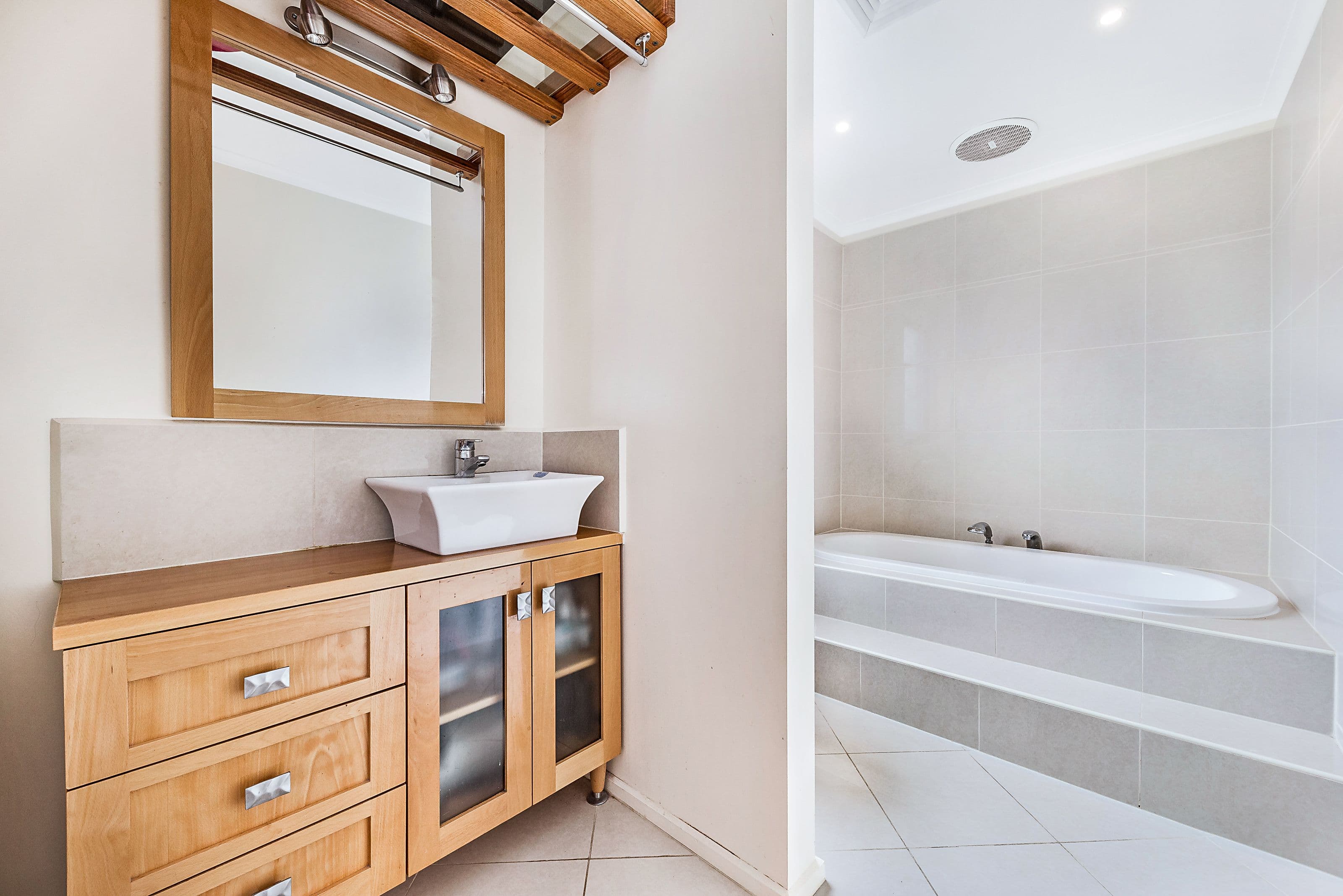 5 Pineda Court, Glen Waverley VIC 3150, Glen Waverley - Thumbnail 7
