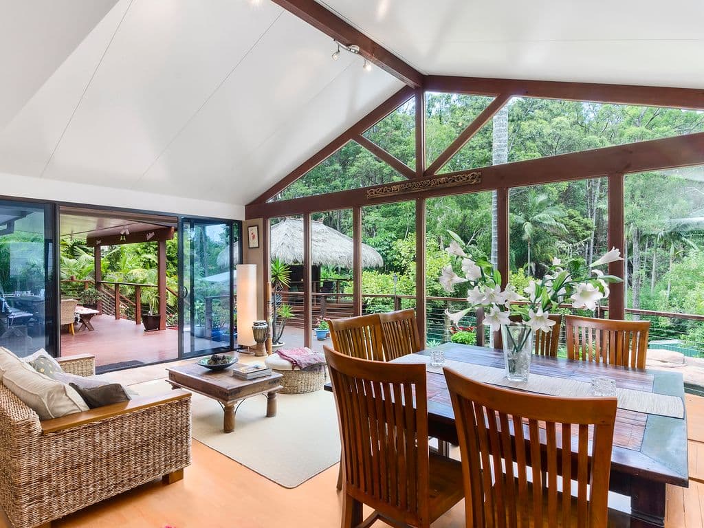 183 Simpsons Road, Elanora QLD 4221, Elanora - Thumbnail 2