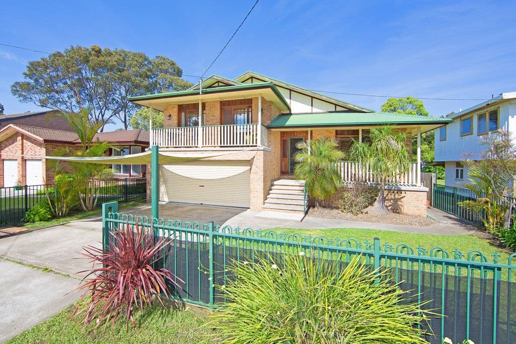 50 Lakedge Avenue, Berkeley Vale NSW 2261, Berkeley Vale - Image 1