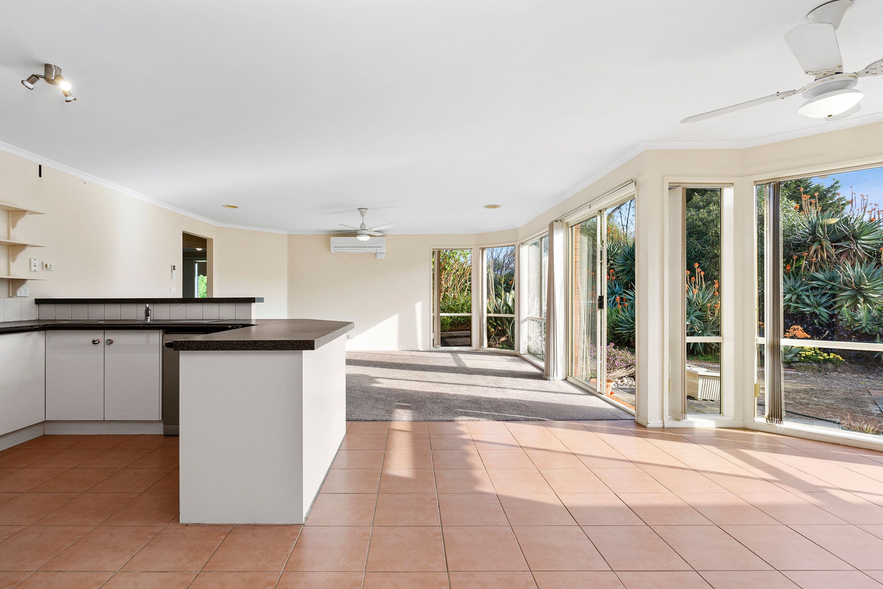 48-50 Canterbury Road East, Lara VIC 3212, Lara - Thumbnail 4