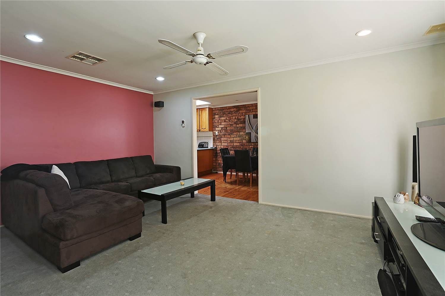 9 Moreland Avenue, CORIO VIC 3214, Corio - Thumbnail 4