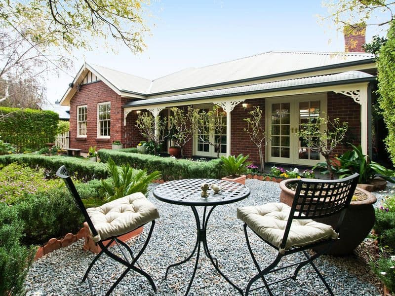 15 Glengarry Avenue, GLANDORE SA 5037, Glandore - Thumbnail 2