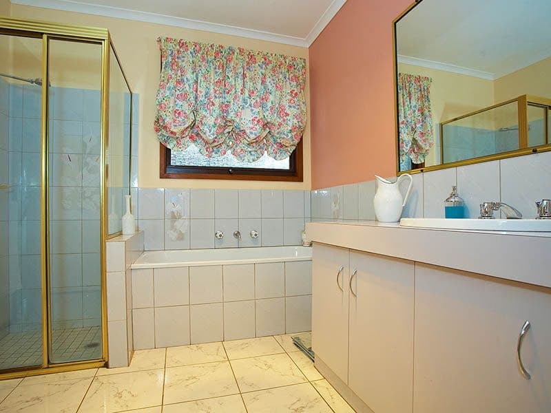 2 Chelmsford Place, Seabrook - Thumbnail 8