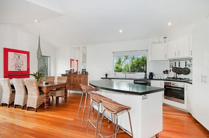 154 Anzac Terrace, Bassendean WA 6054, Bassendean - Thumbnail 2