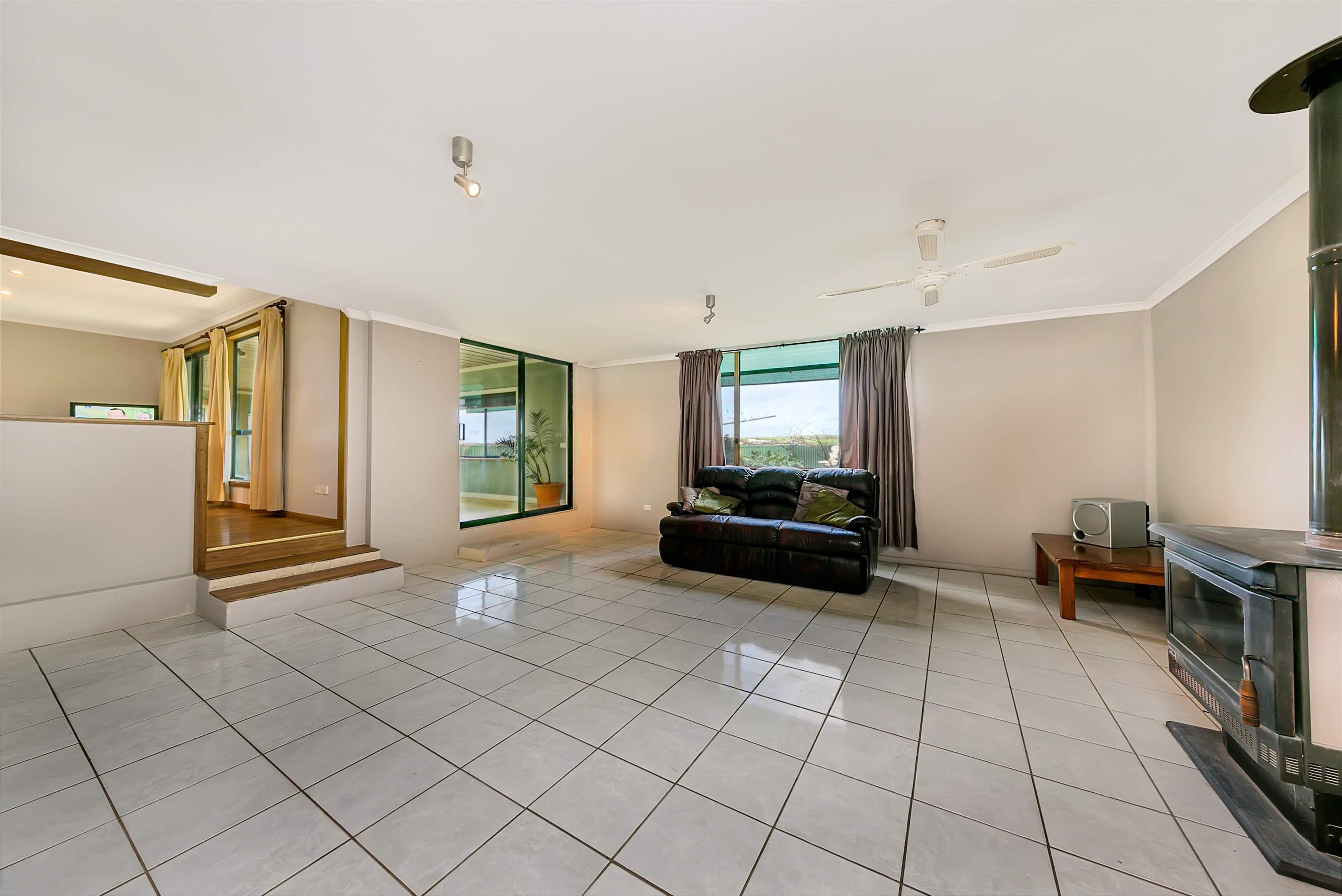 21 Midway Drive, Buronga - Thumbnail 8