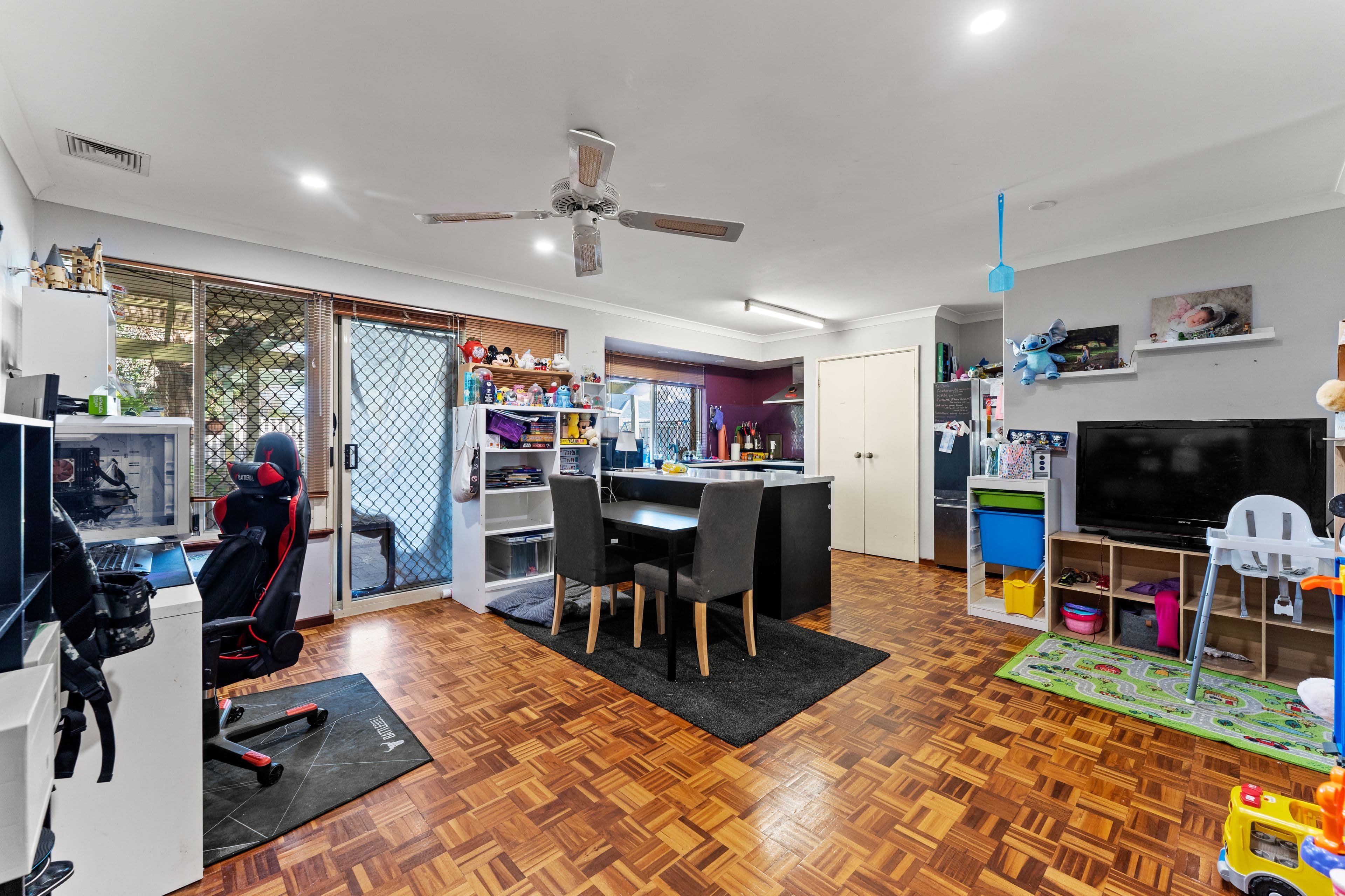11 Majestic Close, Port Kennedy WA 6172, Port Kennedy - Thumbnail 7