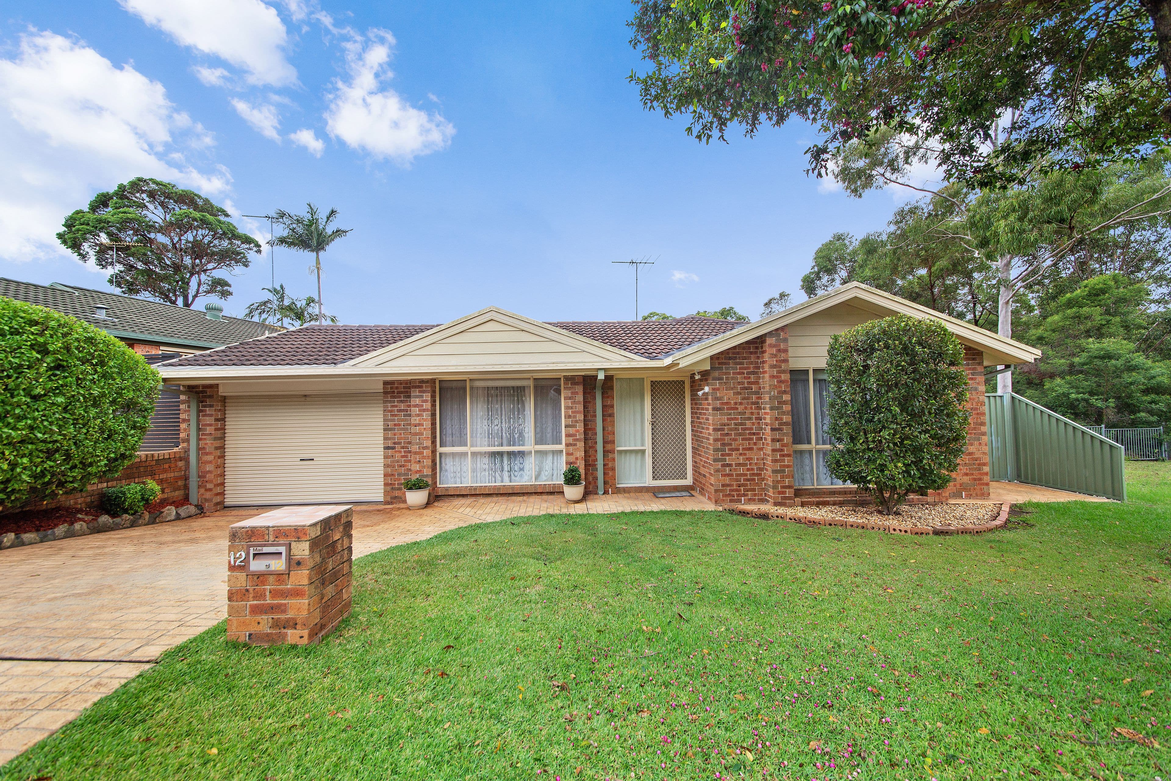 12 Silverleaf Row, Menai - Image 1