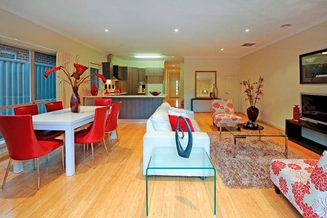 18 Suffolk Street, RESERVOIR VIC 3073, Reservoir - Thumbnail 3
