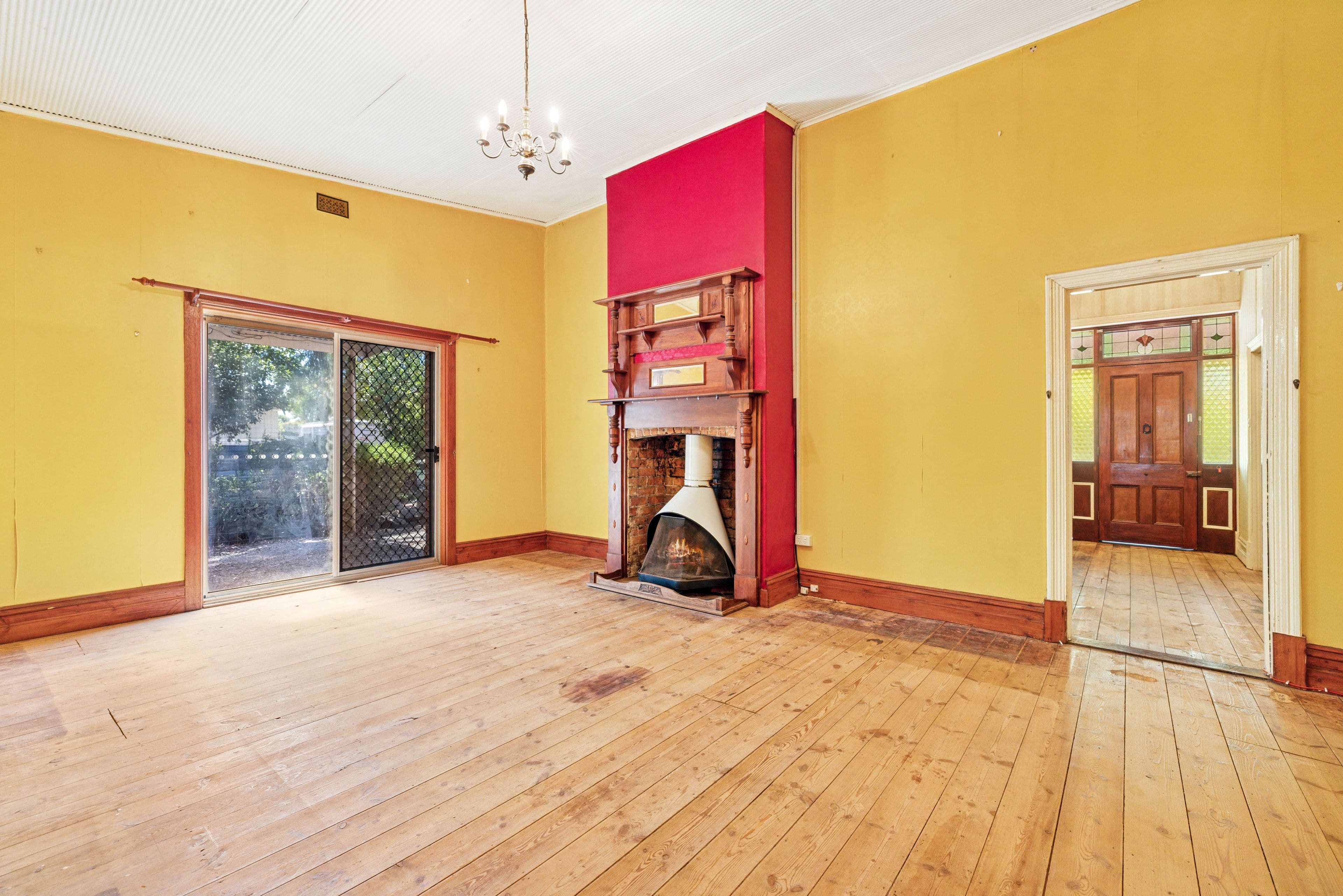 8 Queen Street, Strathalbyn SA 5255, Strathalbyn - Thumbnail 2