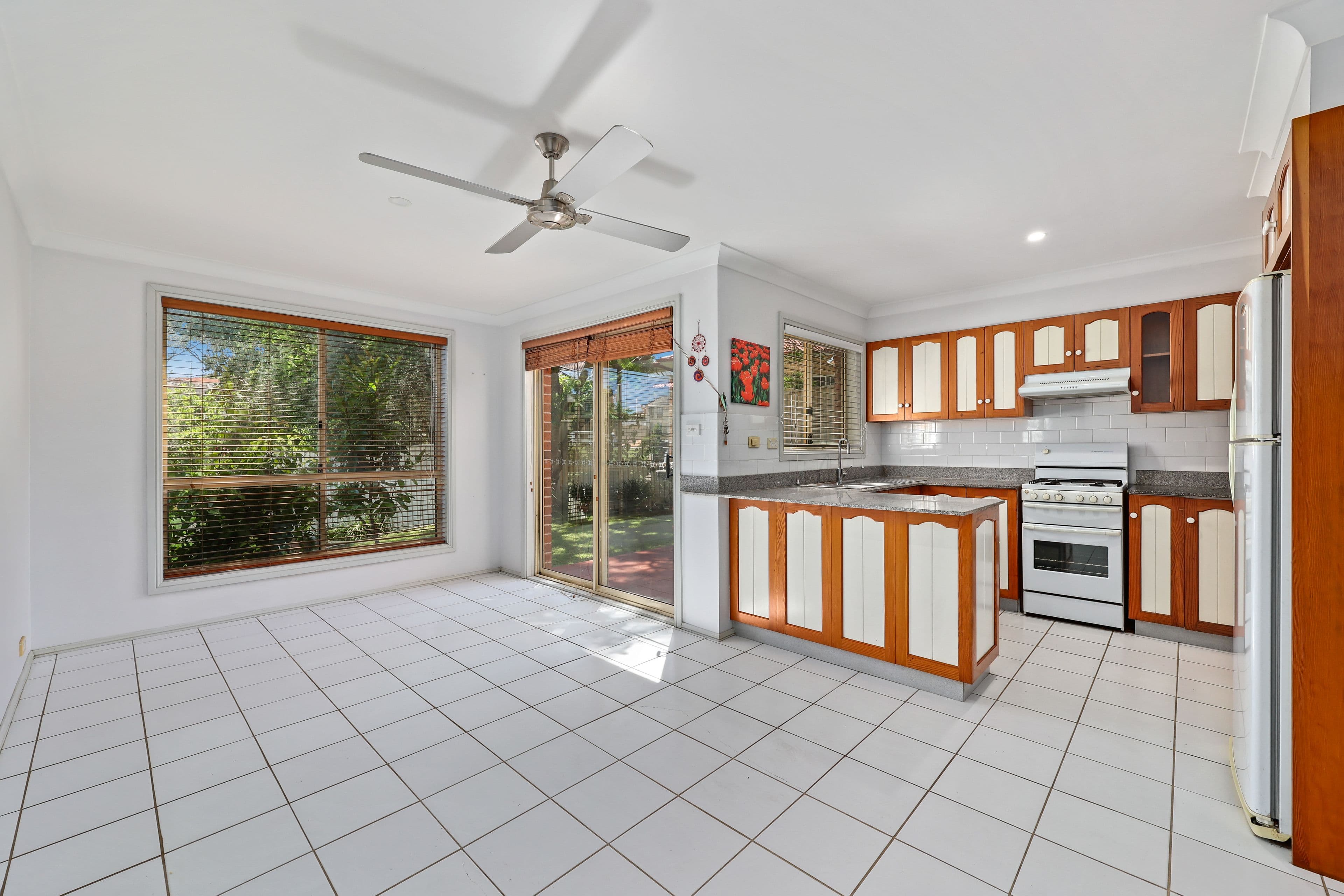 18 Harpur Place, Casula NSW 2170, Casula - Thumbnail 3
