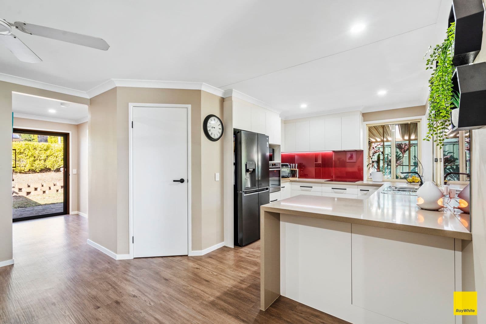 21 Banks Street, Capalaba QLD 4157, Capalaba - Thumbnail 6