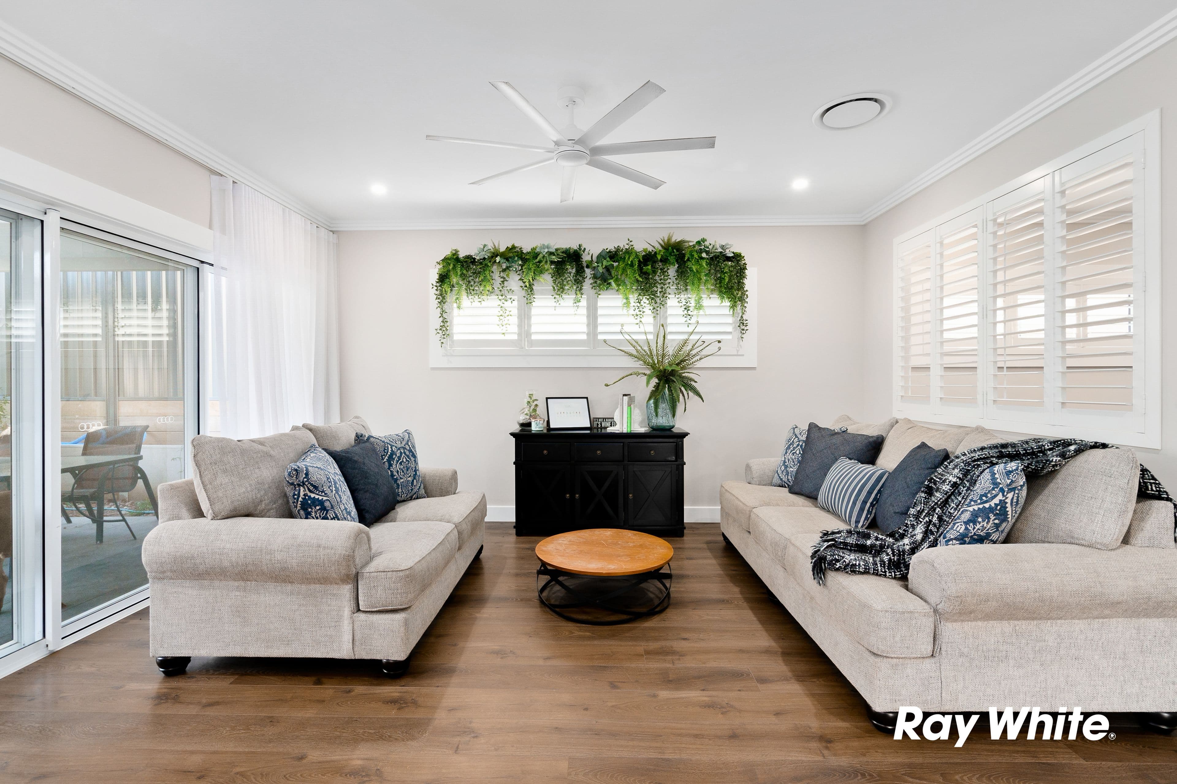 6 Mcilwaine Crescent, Noarlunga Downs SA 5168, Noarlunga Downs - Thumbnail 2