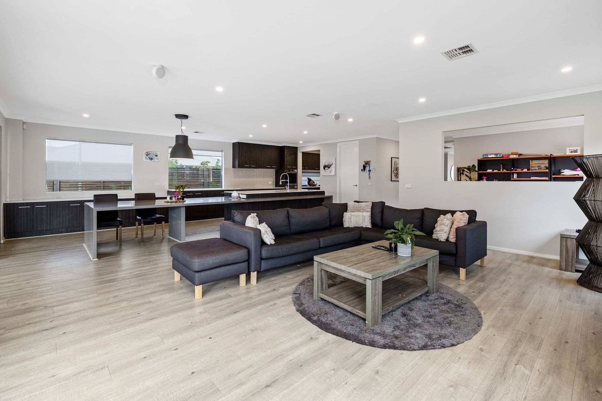 11 Anniversary Avenue, Wyndham Vale VIC 3024, Wyndham Vale - Thumbnail 4