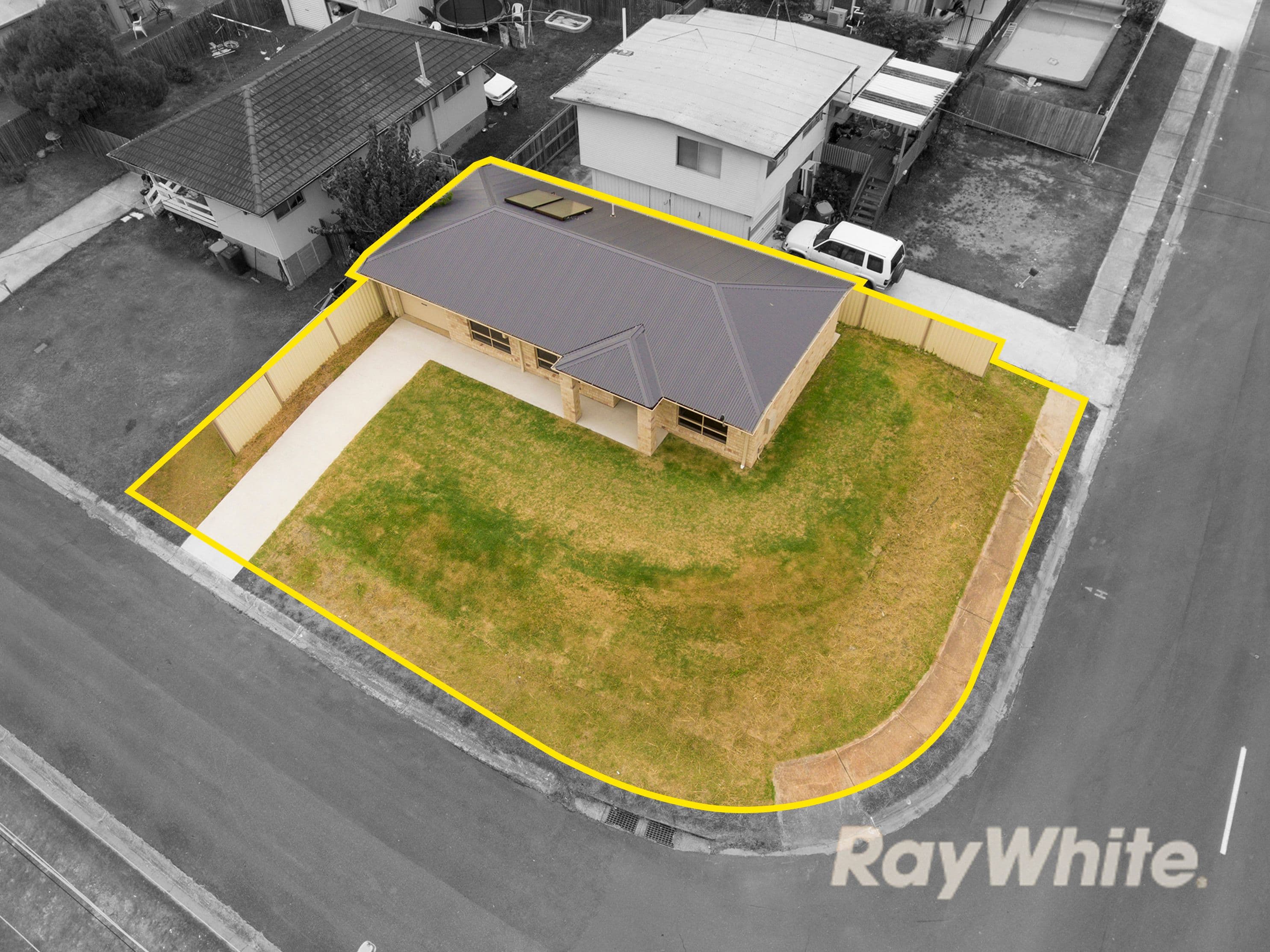 1 Tweedland Crescent, Beenleigh QLD 4207, Beenleigh - Thumbnail 2