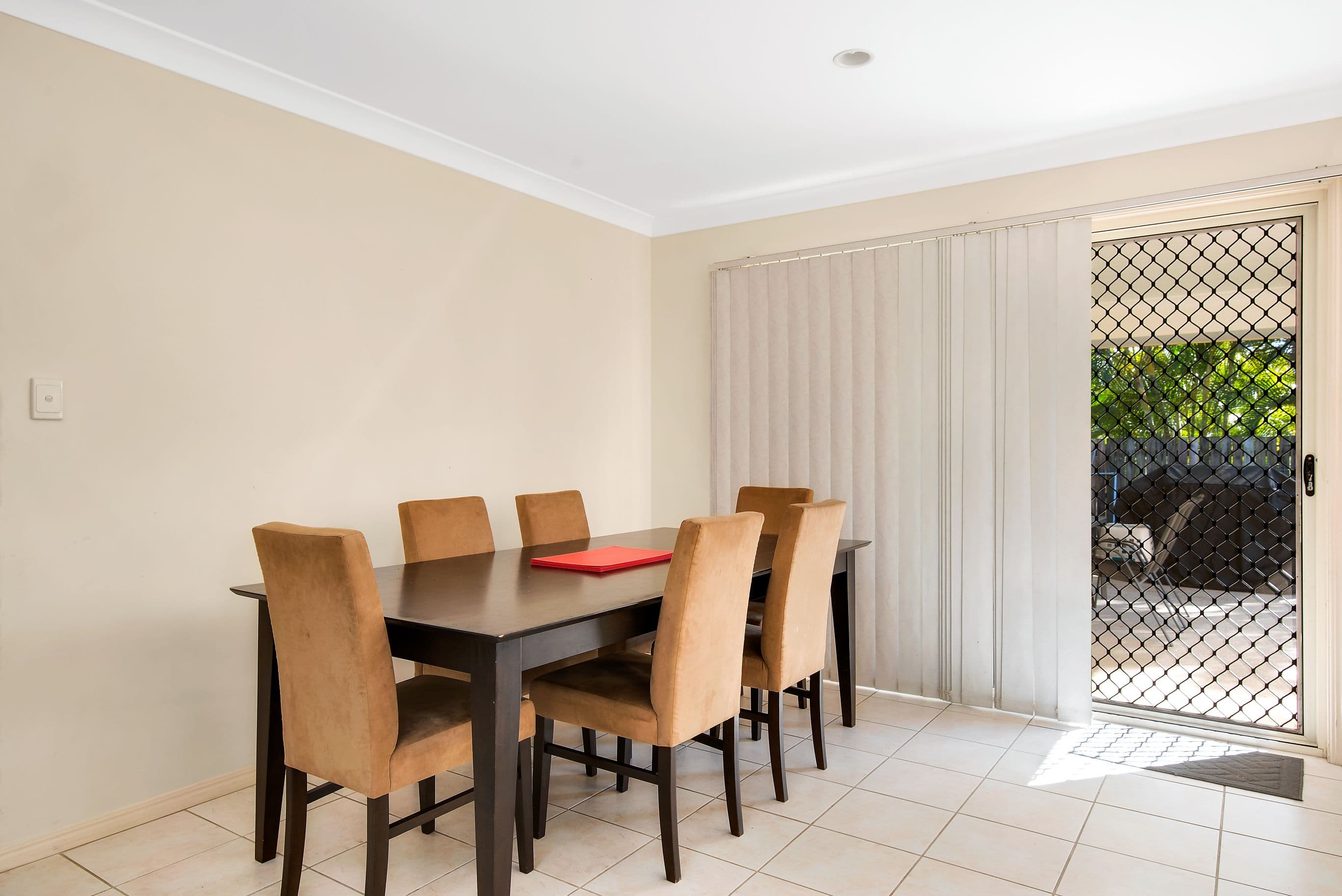 18 Finnegan Street, Rothwell QLD 4022, Rothwell - Thumbnail 4