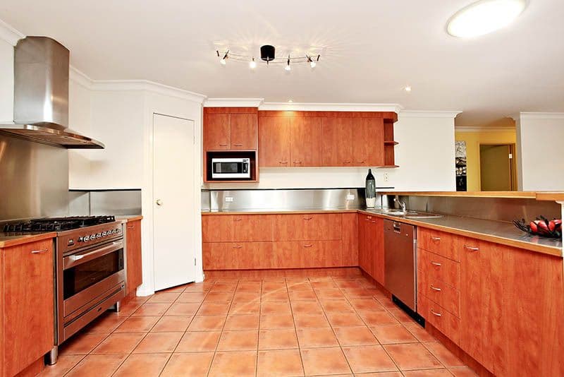 20 Wyncroft Street, HOLLAND PARK QLD 4121, Holland Park - Thumbnail 4