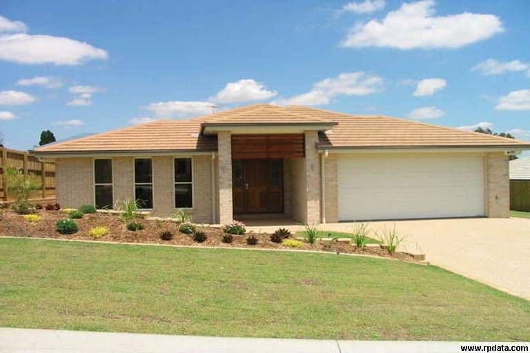24 Young Place, RUNCORN QLD 4113, Runcorn - Image 1