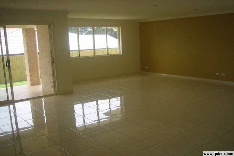 24 Young Place, RUNCORN QLD 4113, Runcorn - Thumbnail 3
