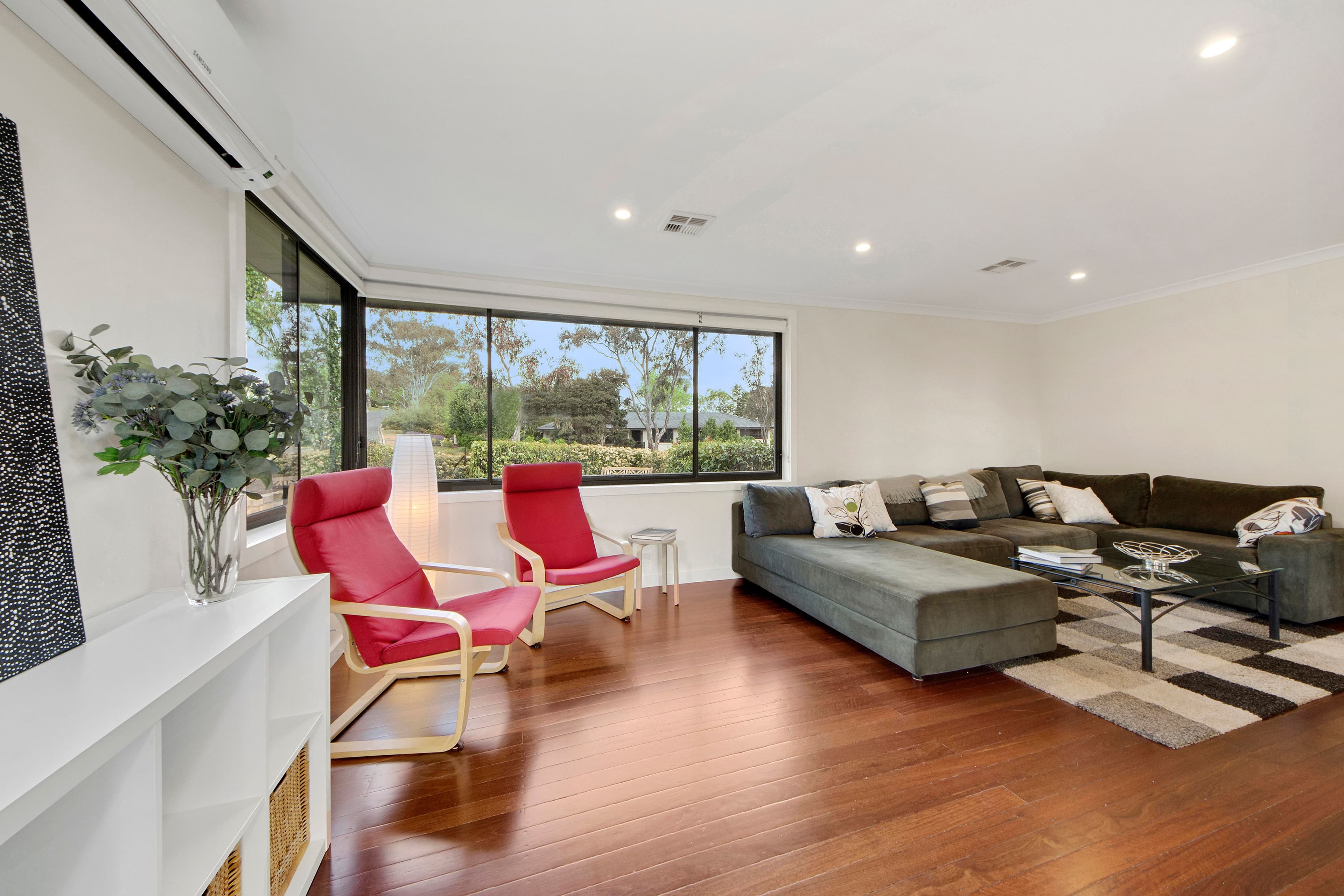 48 Curlewis Crescent, Garran ACT 2605, Garran - Thumbnail 3