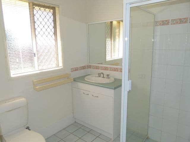 6 Drayton Place, YAMANTO QLD 4305, Yamanto - Thumbnail 8