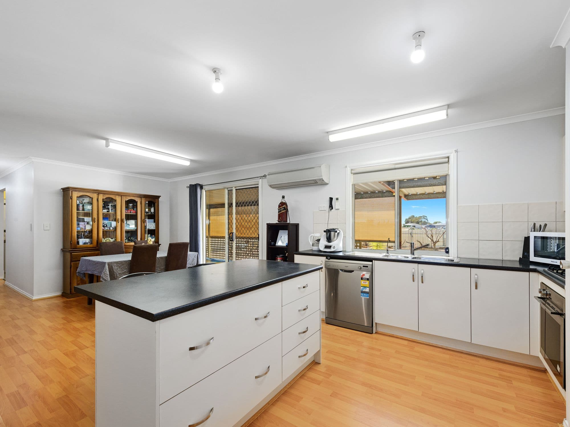 25 Lipson Road, Wallaroo Mines SA 5554, Wallaroo Mines - Thumbnail 4