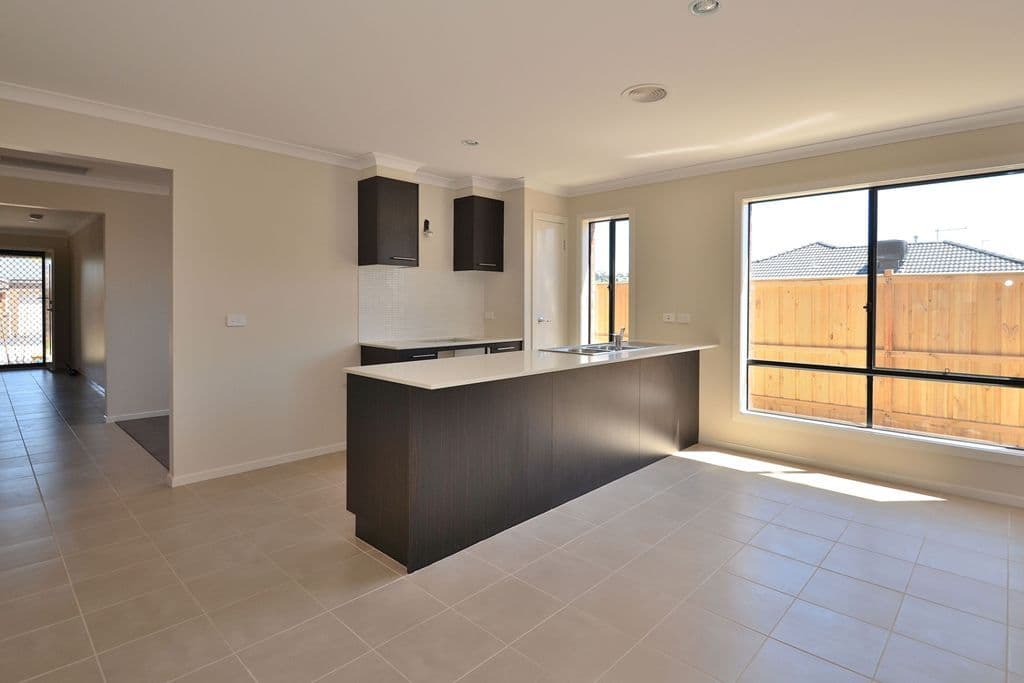 22 Sunridge Drive, MERNDA VIC 3754, Mernda - Thumbnail 6