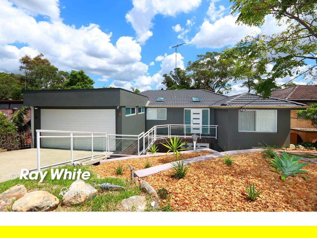 4 Maple Street, LUGARNO NSW 2210, Lugarno - Thumbnail 2