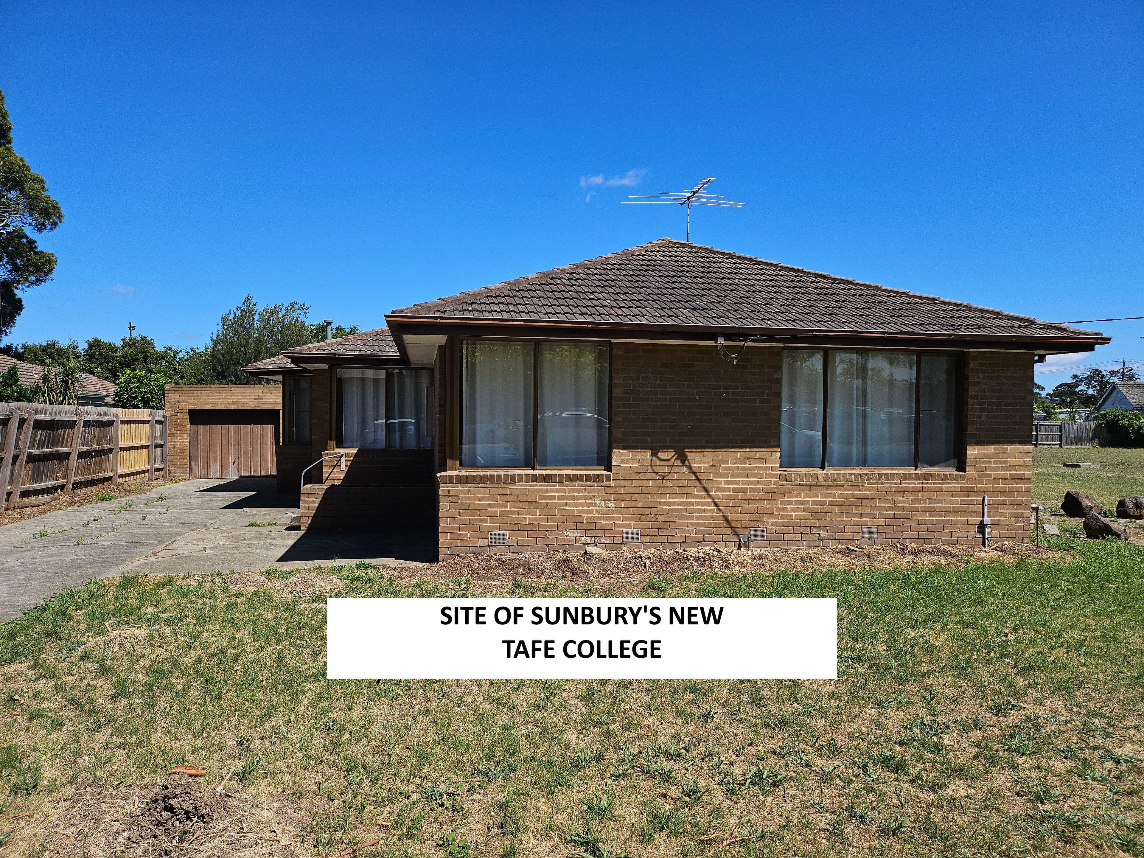 4 O'Shanassy Street, Sunbury VIC 3429, Sunbury - Image 1