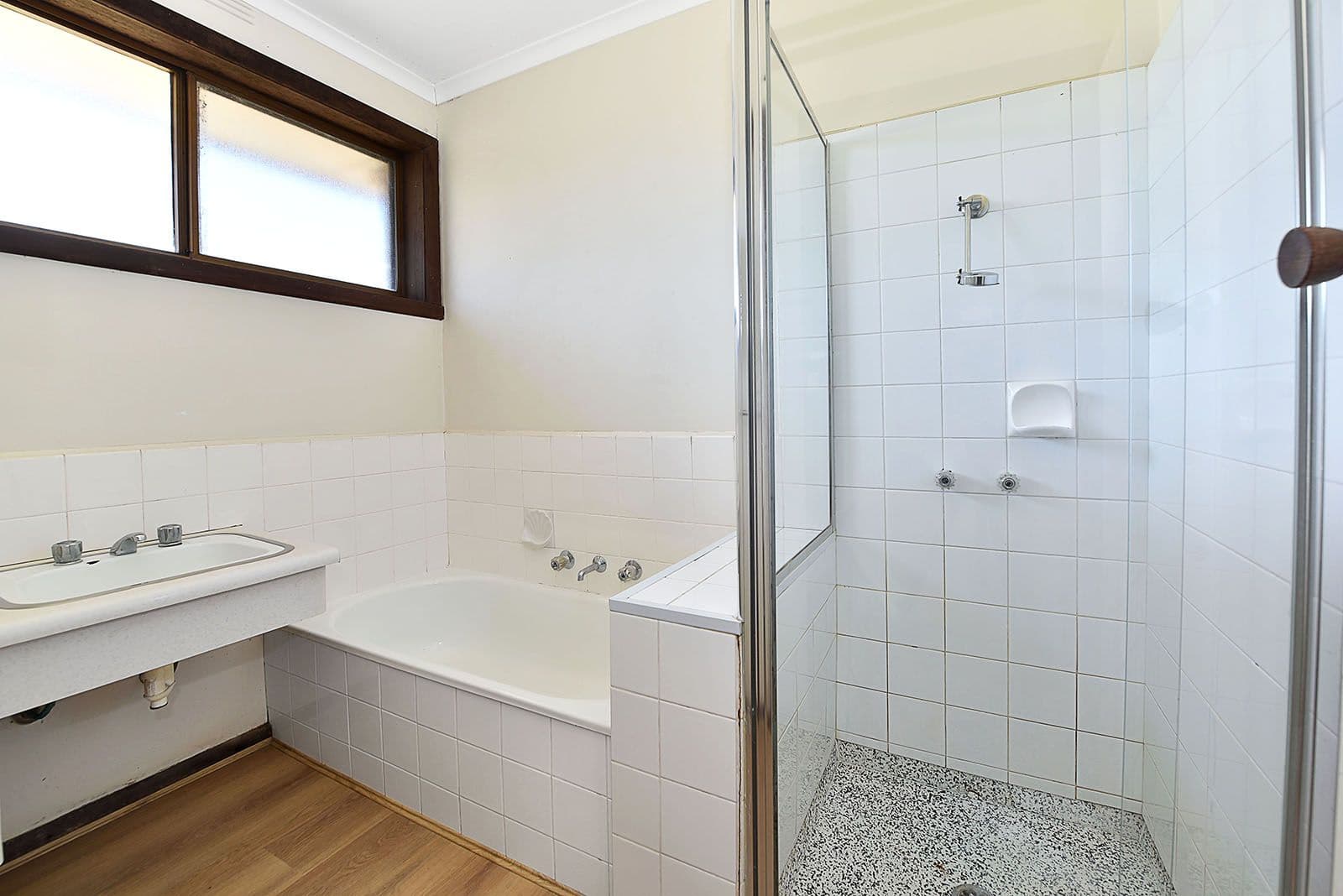 4 O'Shanassy Street, Sunbury VIC 3429, Sunbury - Thumbnail 5