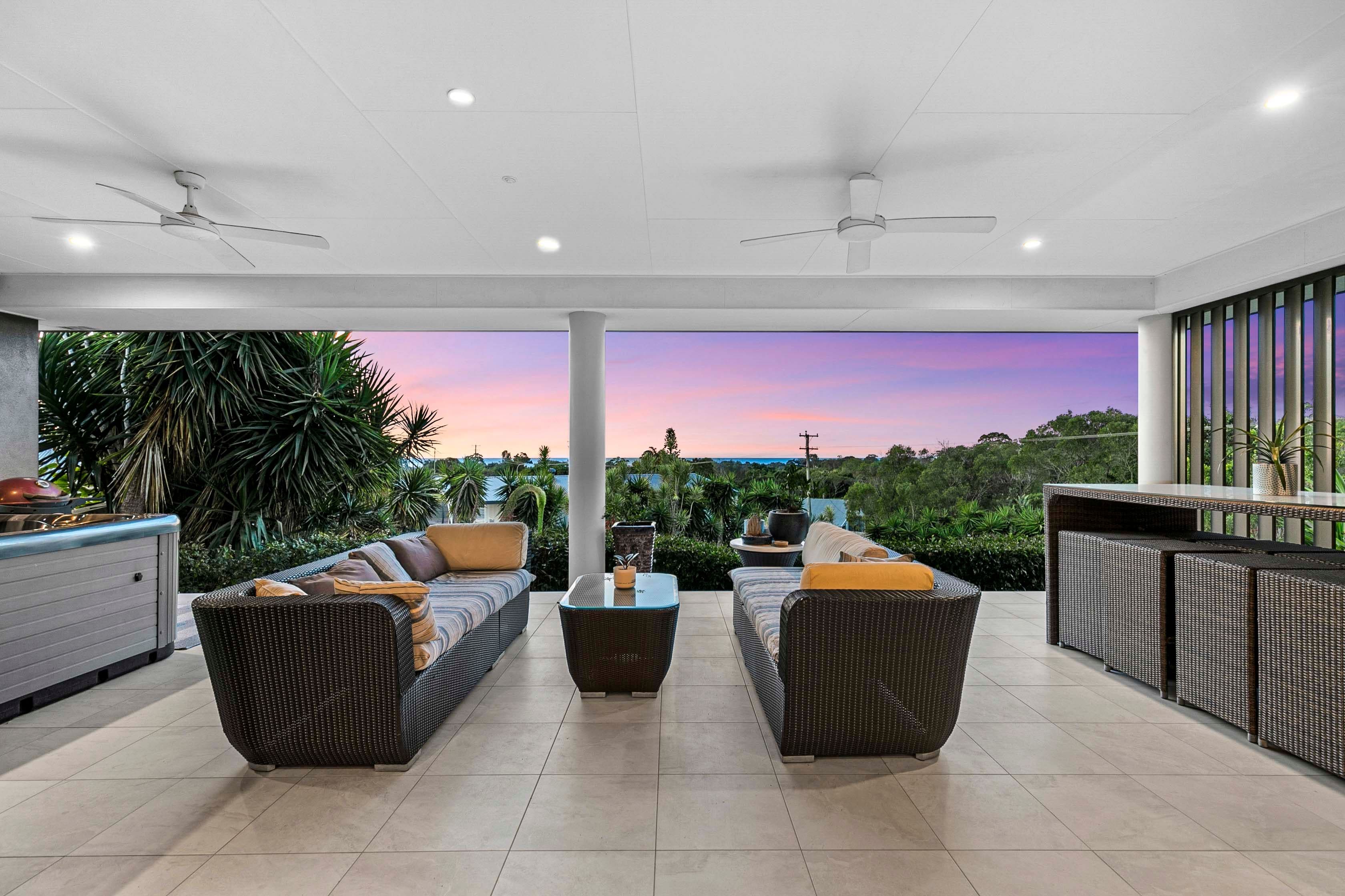4 Hummock View Drive, Craignish QLD 4655, Craignish - Thumbnail 2
