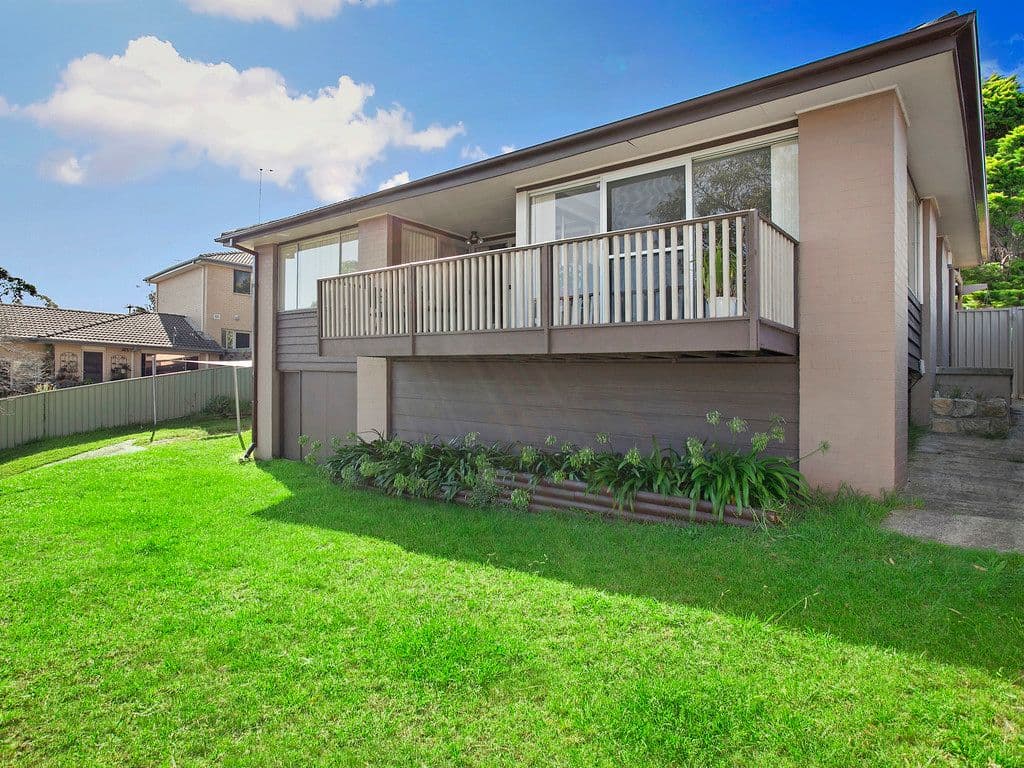 2 Kooraban Street, Waterfall - Image 1