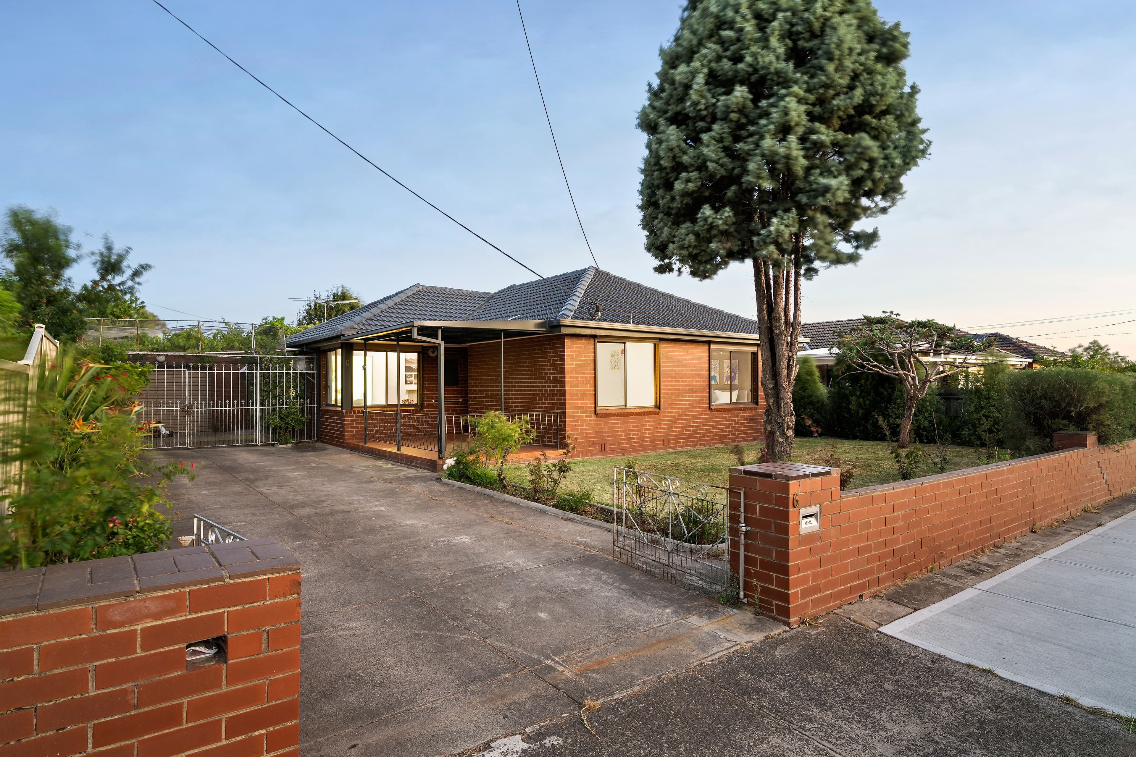 6 Cobden Street, Campbellfield VIC 3061, Campbellfield - Image 1