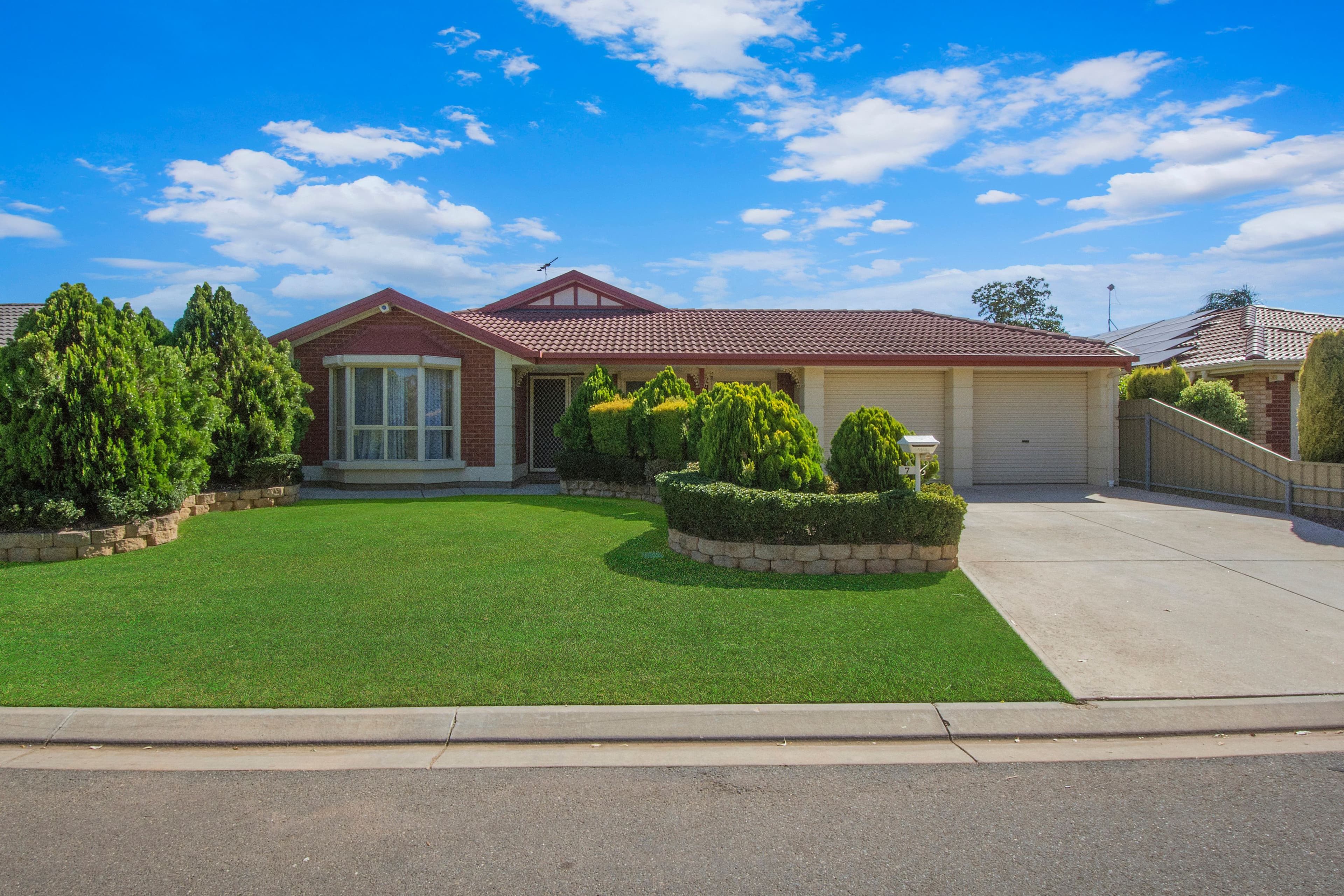 7 Finch Close, Andrews Farm SA 5114, Andrews Farm - Image 1