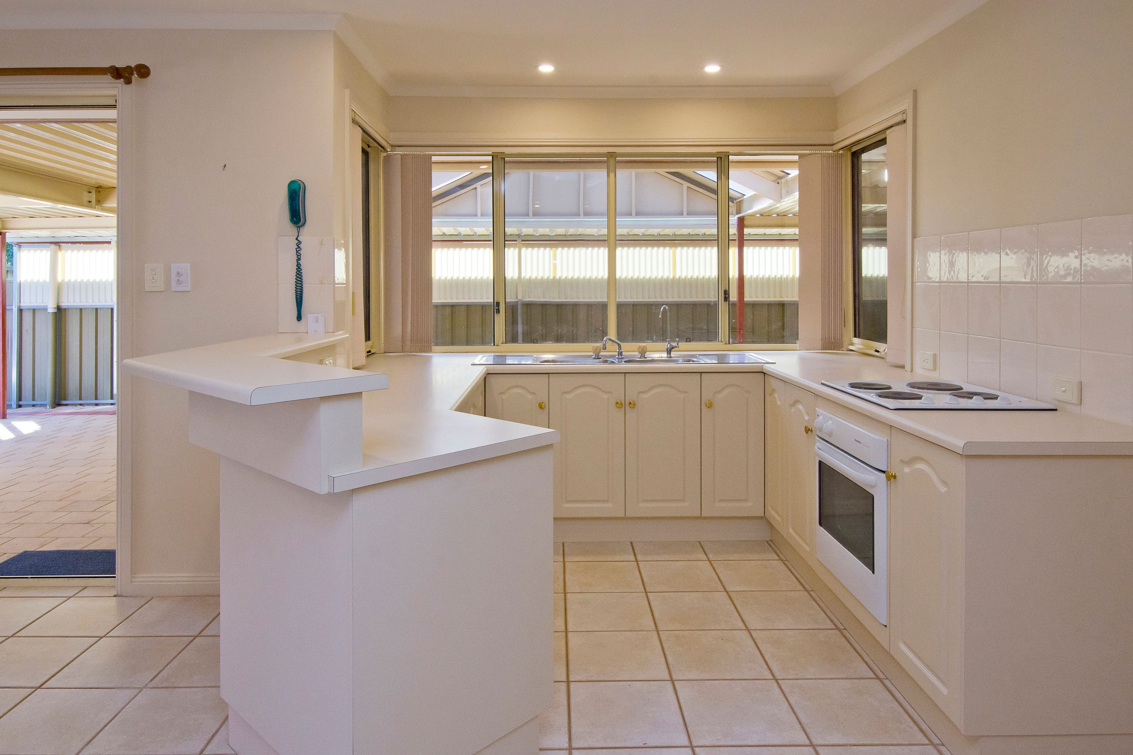 7 Finch Close, Andrews Farm SA 5114, Andrews Farm - Thumbnail 2
