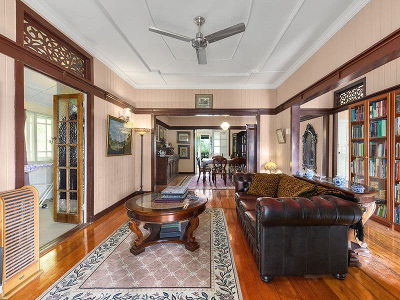 17 Woodland Street, Ashgrove QLD 4060, Ashgrove - Thumbnail 2