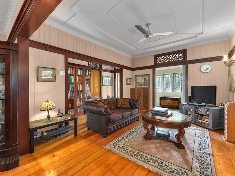17 Woodland Street, Ashgrove QLD 4060, Ashgrove - Thumbnail 4