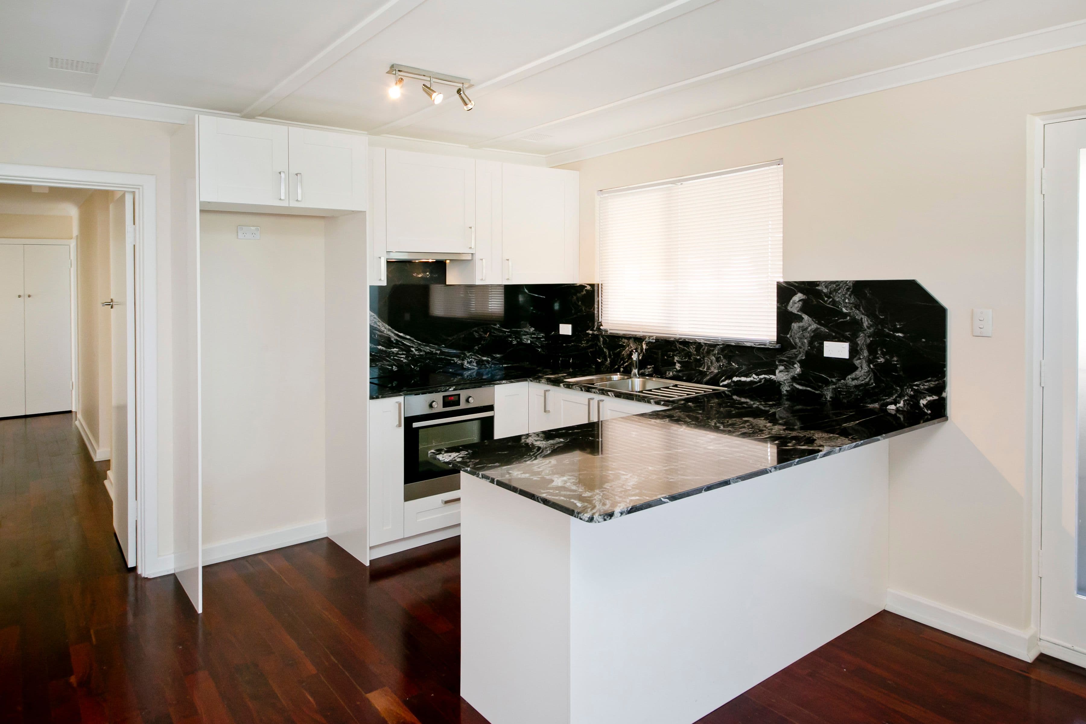 20 Glover Street, Dianella WA 6059, Dianella - Thumbnail 2