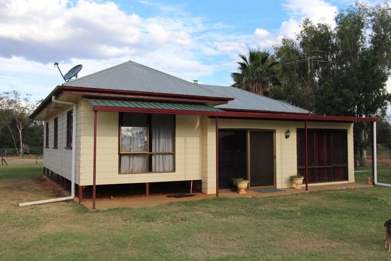 98 Wellwater Road, Charleville QLD 4470, Charleville - Image 1