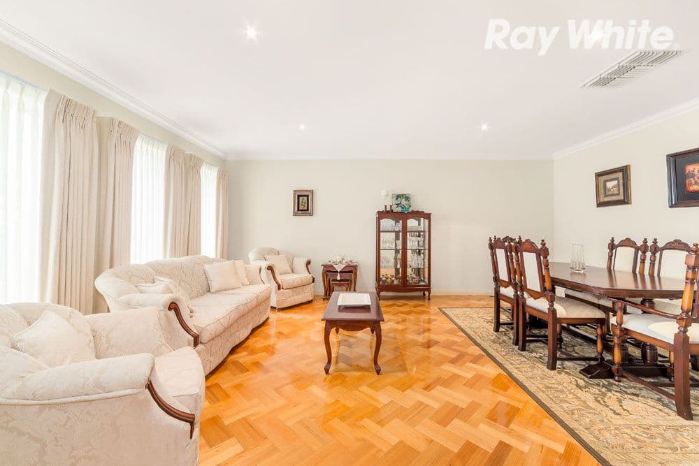 16 Thrush Street, South Morang VIC 3752, South Morang - Thumbnail 4