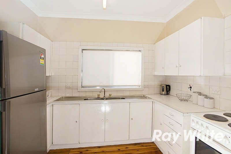 657 Forest Road, PEAKHURST NSW 2210, Peakhurst - Thumbnail 5