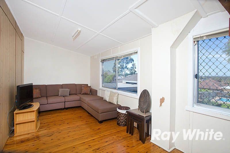 657 Forest Road, PEAKHURST NSW 2210, Peakhurst - Thumbnail 6